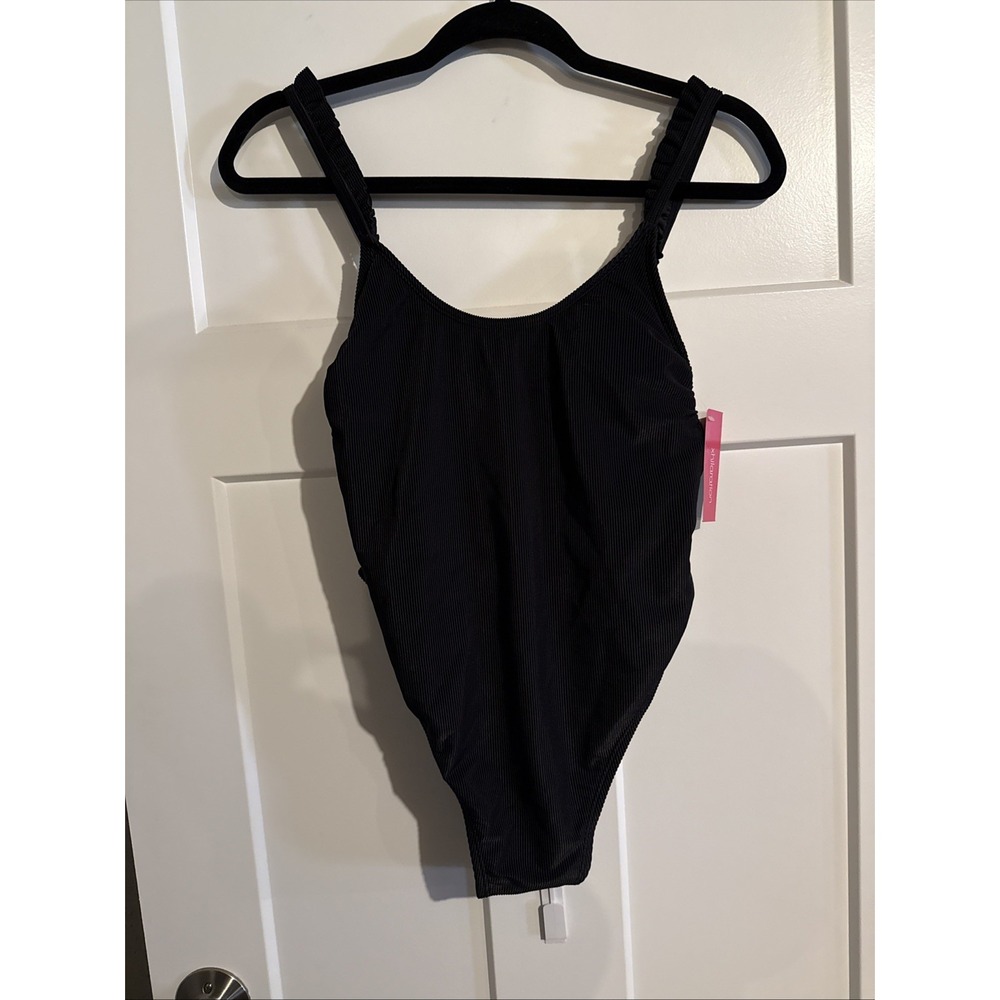 NWT Xhilaration Women’s Ribbed Ruffle Shoulder One Piece Swimsuit Black Medium
